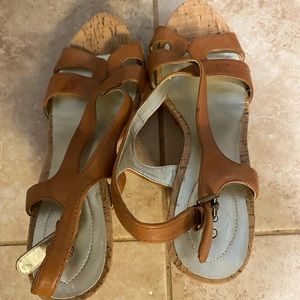 GUESS Sandal Wedges